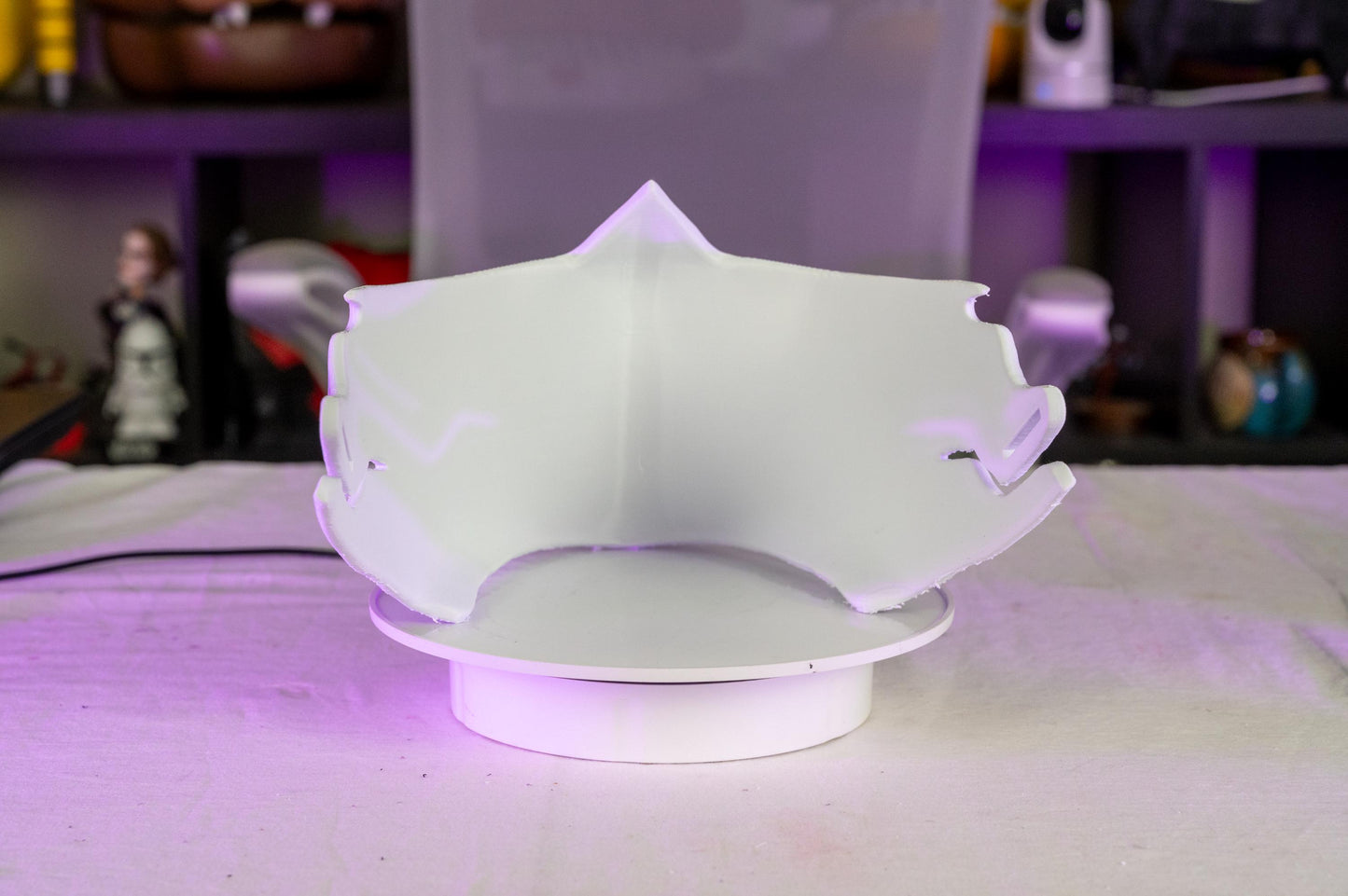 3D Printed Hollow Warrior Cosplay Mask - Anime-Inspired Prop