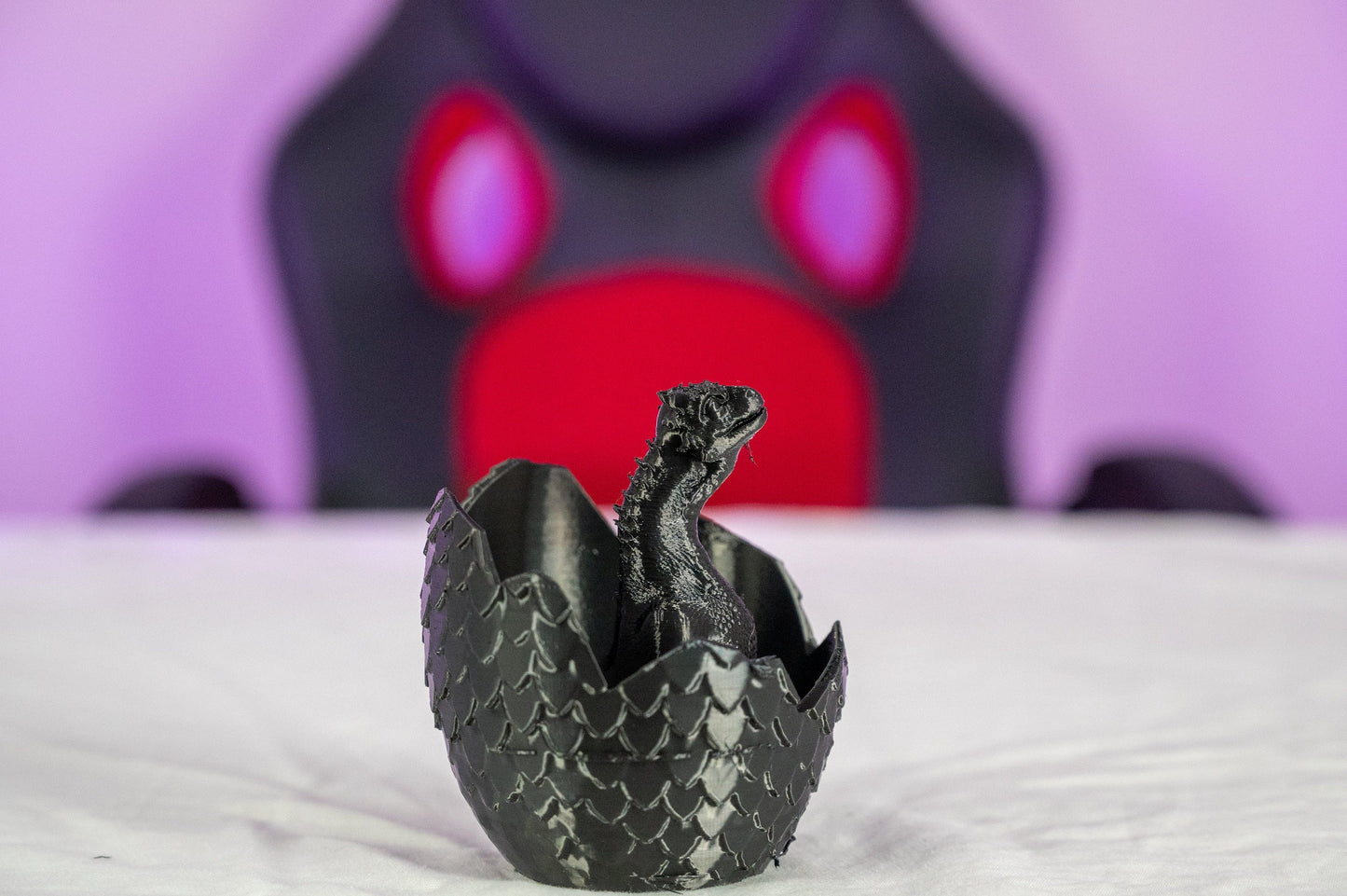 Game of Thrones Hatching Targaryen Dragon Egg Replica GOT