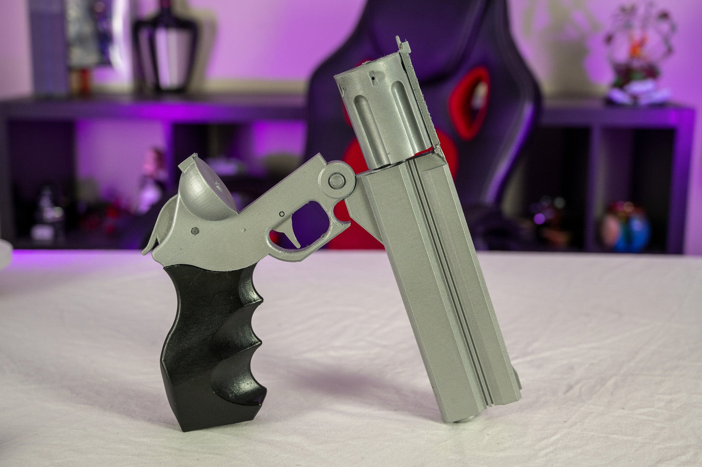 Vash The Stampede Trigun Prop Blaster TOY NOT REAL Replica Cosplay Prop