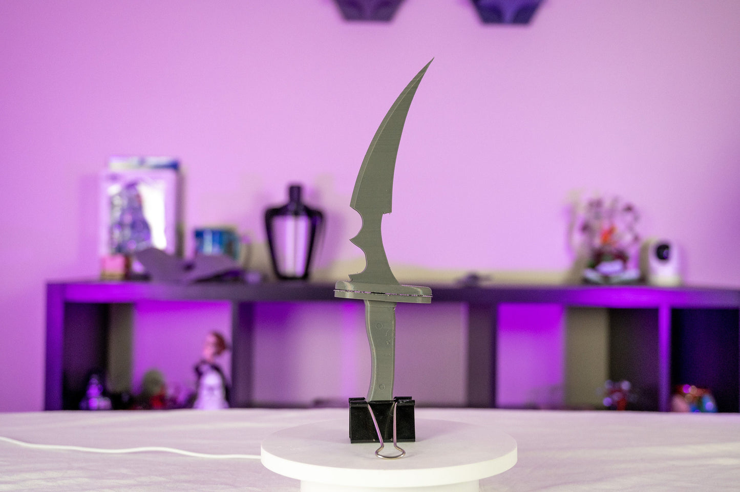 Red Hood 3D-Printed Dagger Knife TOY NOT REAL Replica For Cosplay