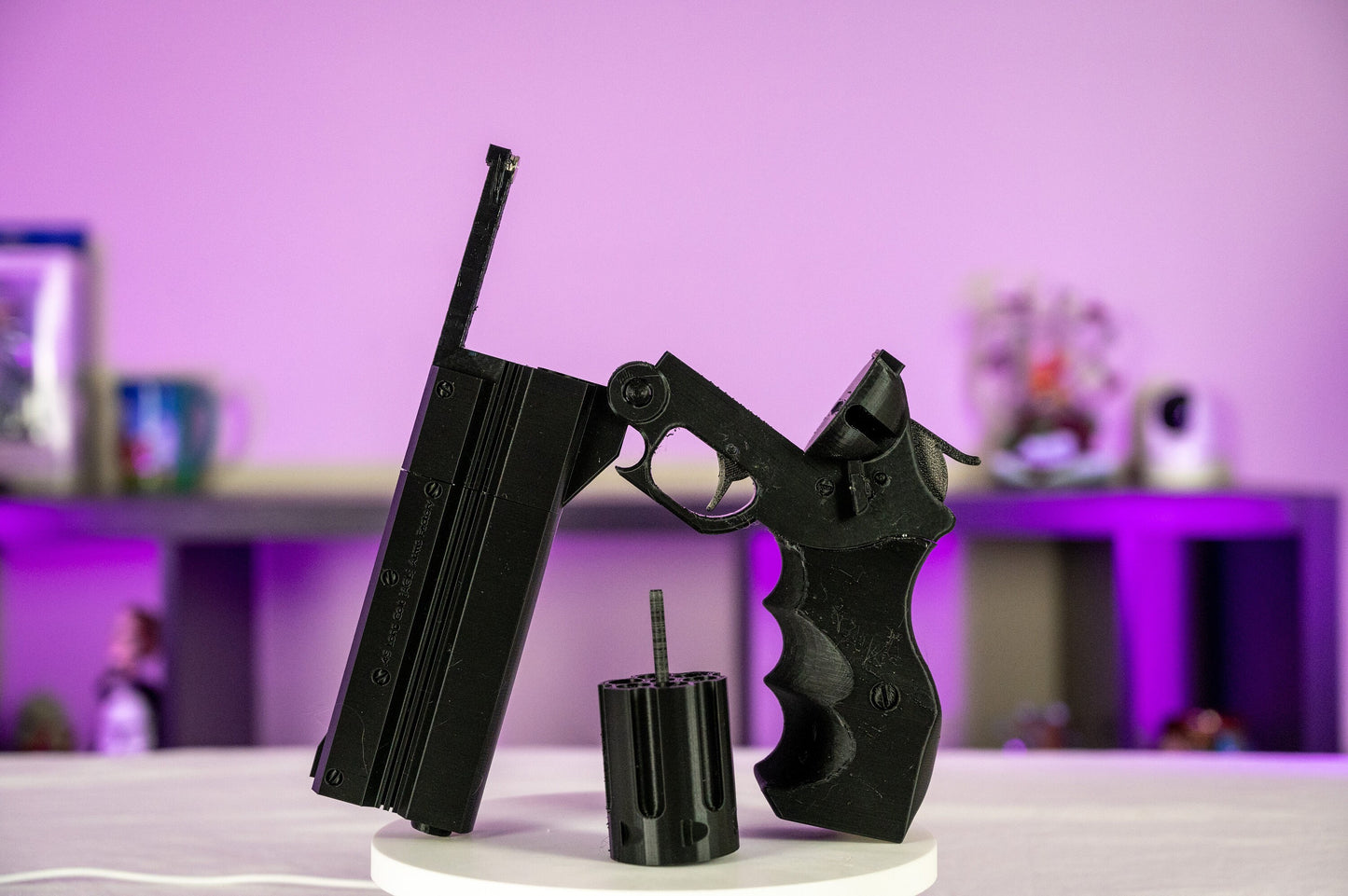 Knives Trigun Cosplay Anime Video Game Prop Blaster TOY NOT REAL Replica Cosplay