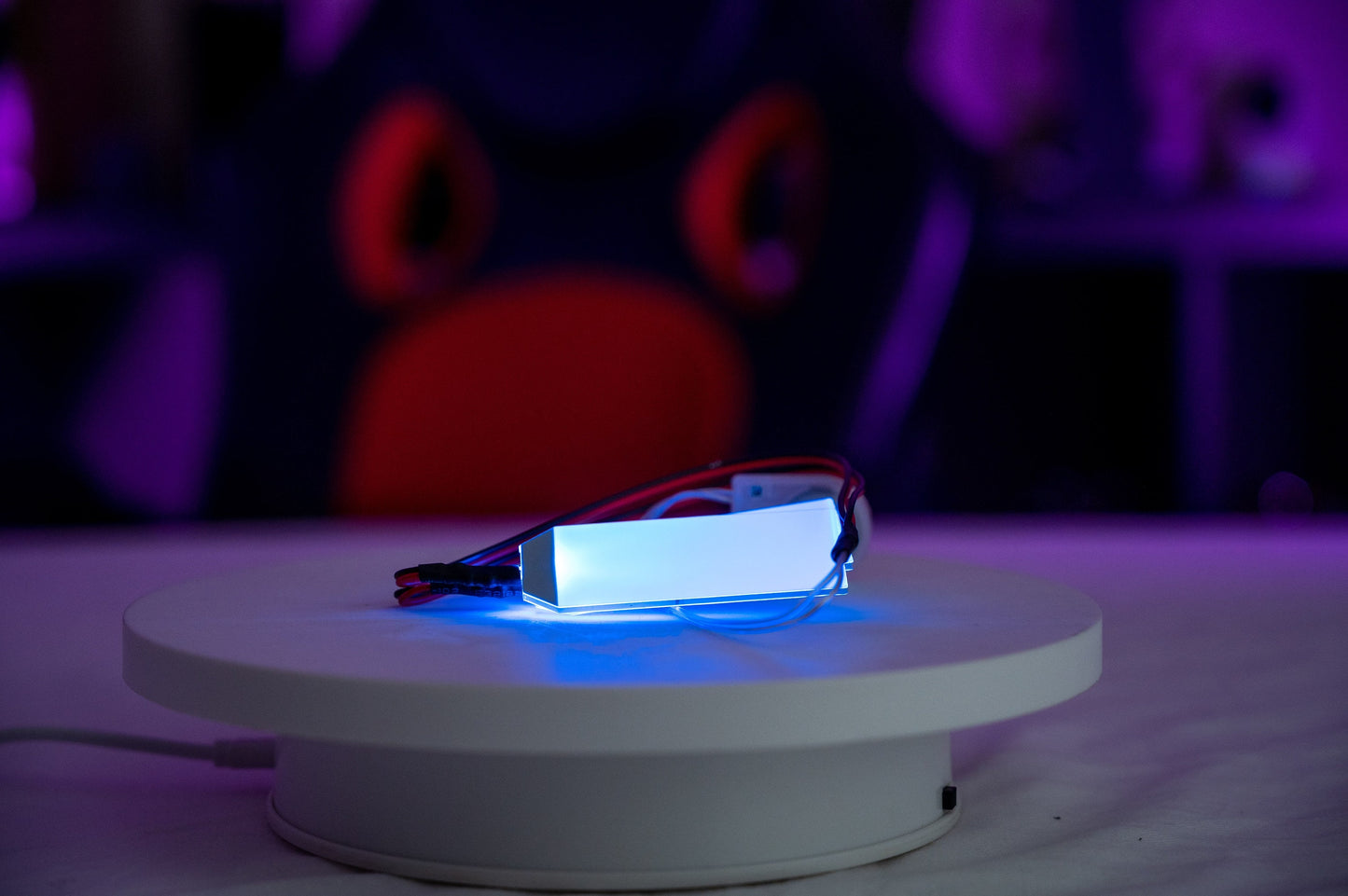 Cosplay and Anime Halloween DIY LED Light Eyes For Helmets Weapons and Props Active Glacial Blue And White