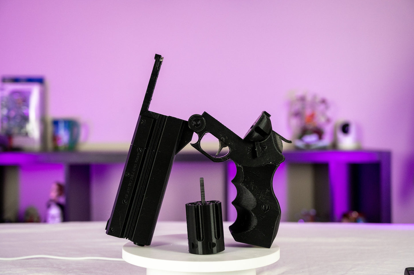Knives Trigun Cosplay Anime Video Game Prop Blaster TOY NOT REAL Replica Cosplay