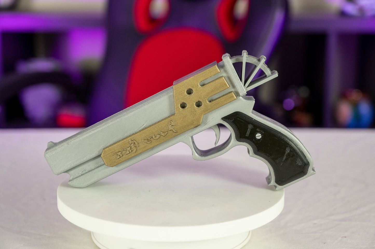 Yuna's Tiny Bee 3D-Printed Cosplay Videogame Anime Pistol Props ***Not A Real Gun***