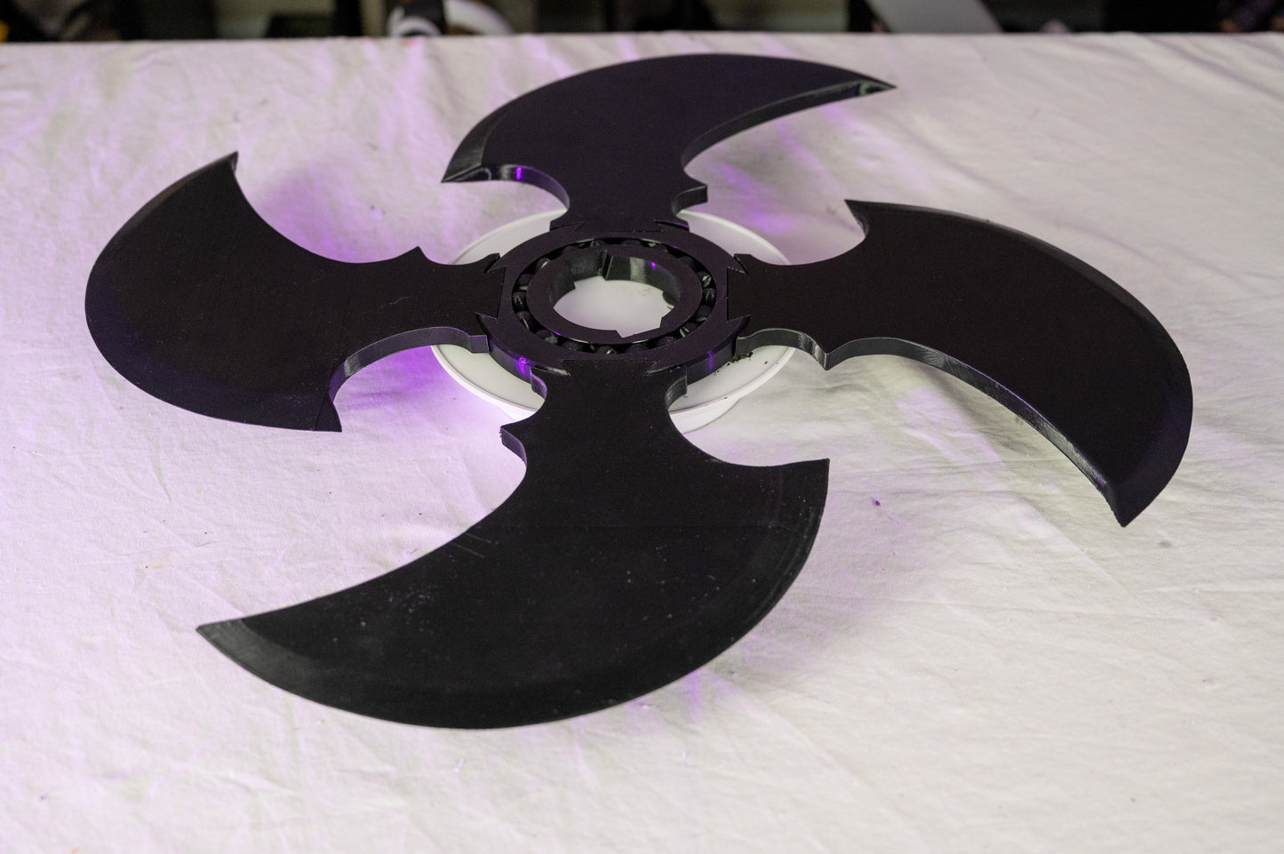 Spinning Final Fantasy Ninja Class Fuma Shuriken 3d printed Cosplay Ninja Prop