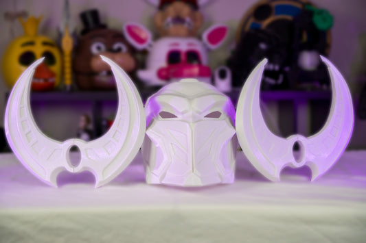 3D-Printed Moon Knight Helmet With Accompanying Crescent Blades